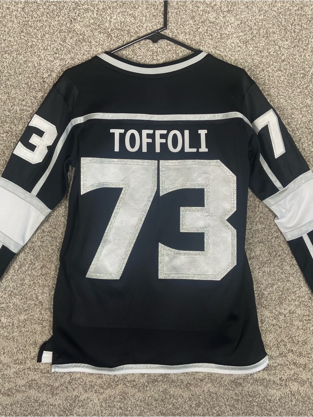 Los Angeles LA Kings Jersey Women's Small Black Tyler Toffoli #73 Breakaway - Picture 2 of 6